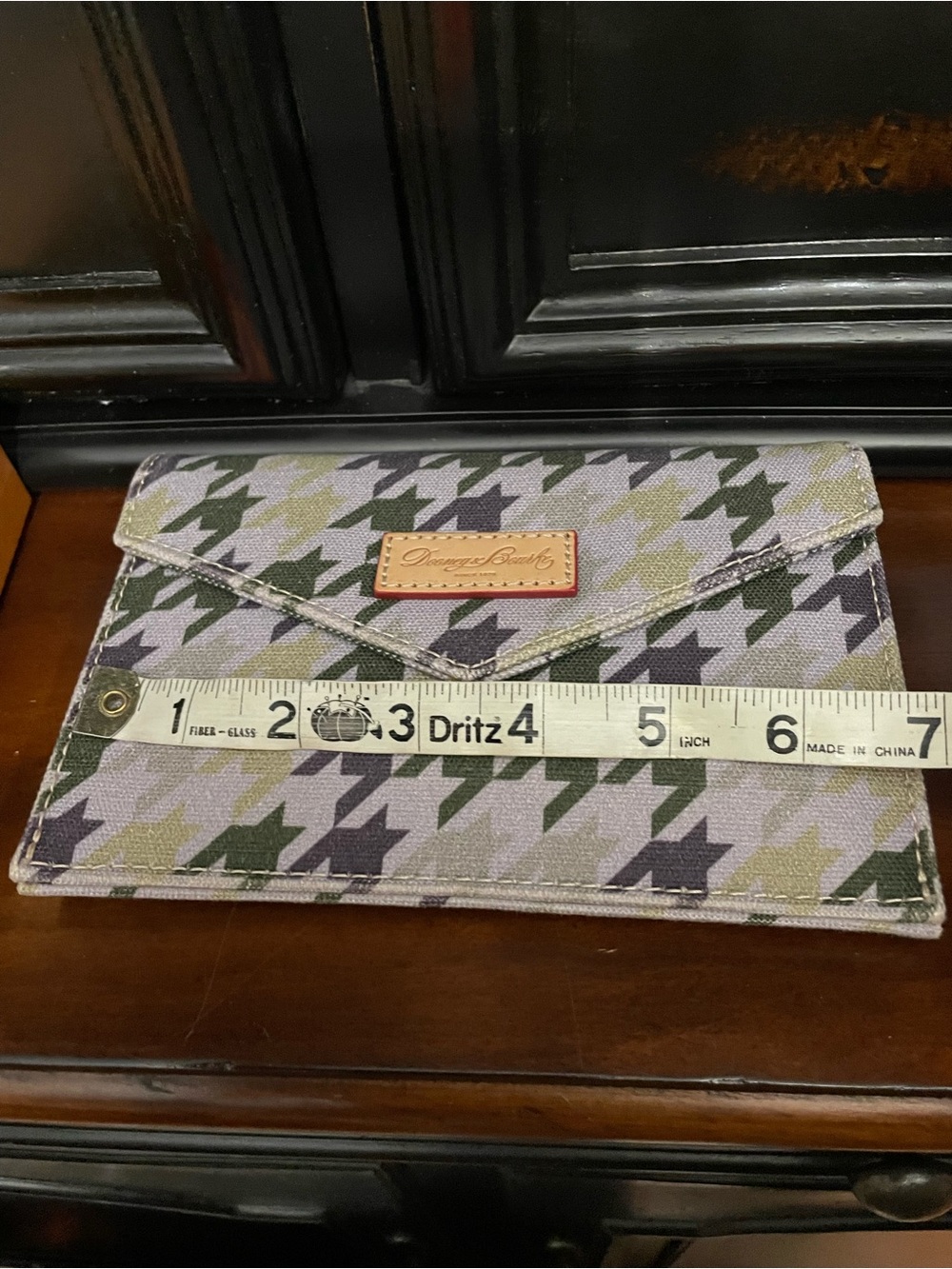 Dooney & Bourke Green and Olive Houndstooth Canvas Envelope Clutch - Picture 7 of 9